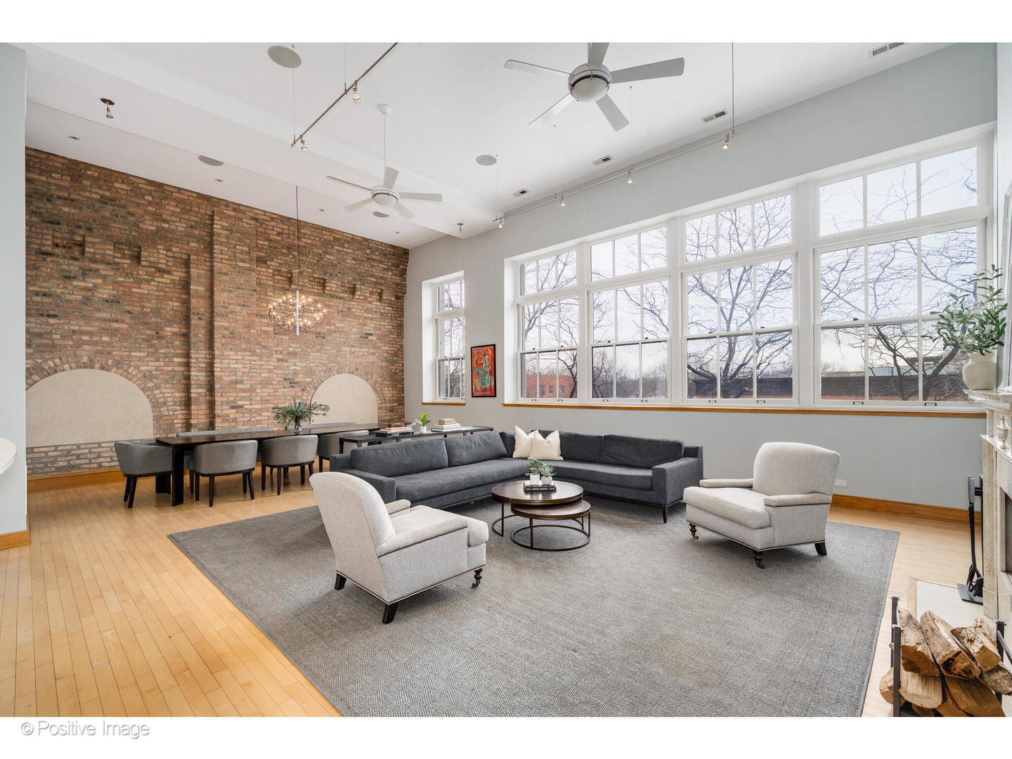 431 W Eugenie Street 3G