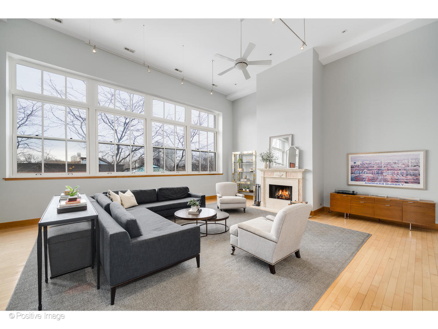 431 W Eugenie Street 3G
