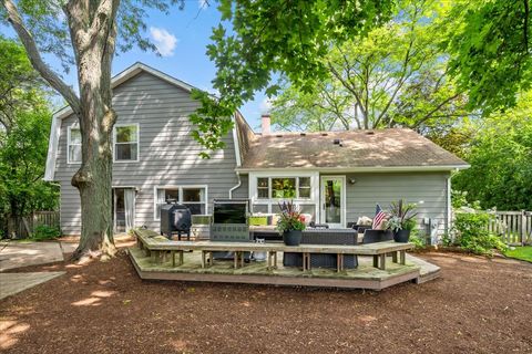 Tiny photo for 308 Signe Court, Lake Bluff, IL 60044 (MLS # 12420599)