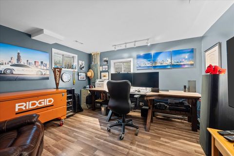 Tiny photo for 308 Signe Court, Lake Bluff, IL 60044 (MLS # 12420599)