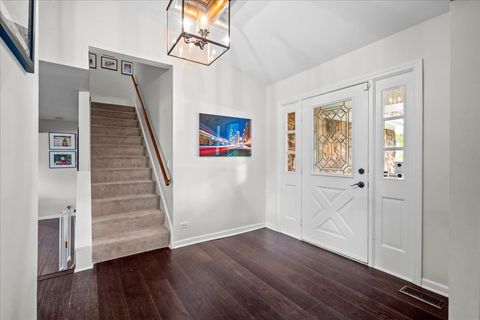 Tiny photo for 308 Signe Court, Lake Bluff, IL 60044 (MLS # 12420599)