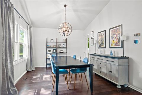 Tiny photo for 308 Signe Court, Lake Bluff, IL 60044 (MLS # 12420599)