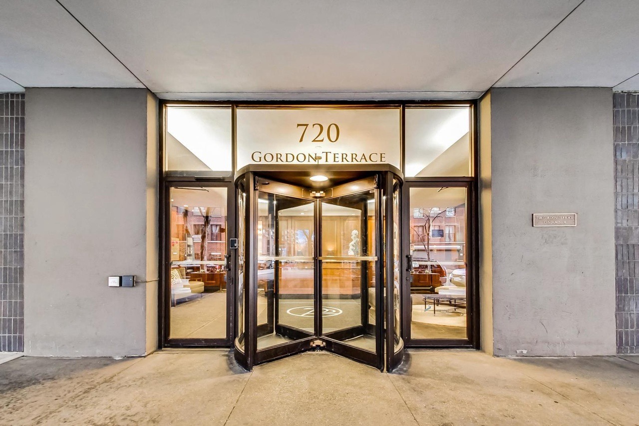 720 W Gordon Terrace 6E