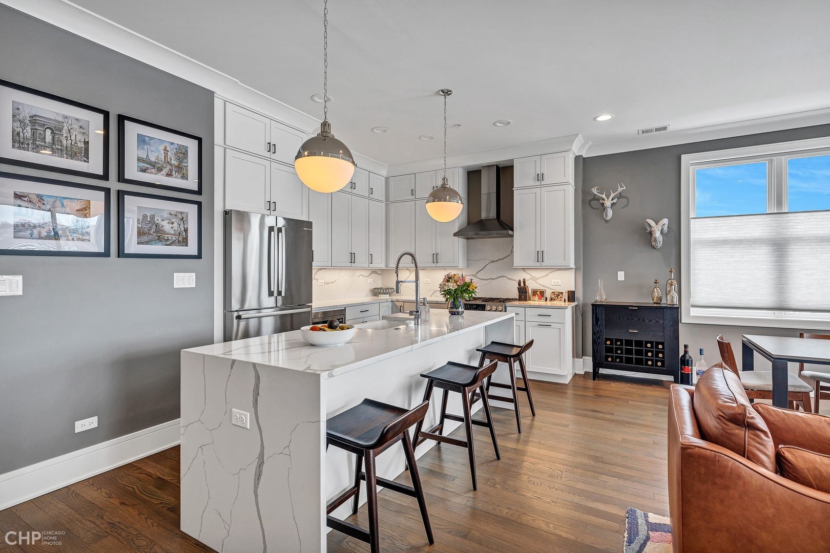 5748 N Hermitage Avenue 307