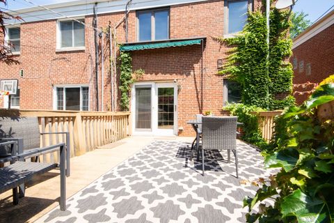 Tiny photo for 8213 Lake Street, River Forest, IL 60305 (MLS # 12493098)