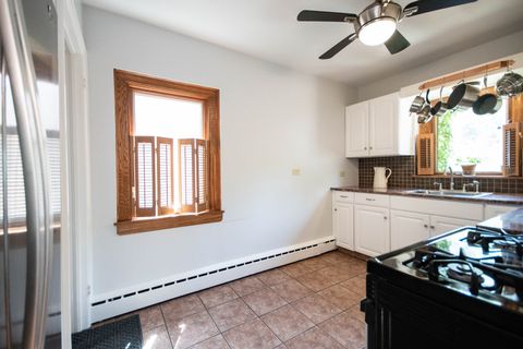 Tiny photo for 8213 Lake Street, River Forest, IL 60305 (MLS # 12493098)
