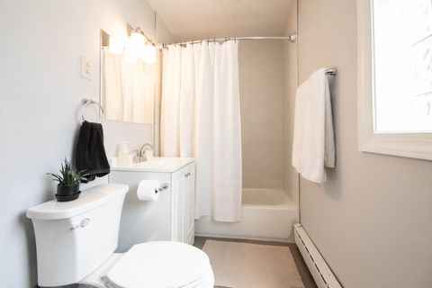 Tiny photo for 8213 Lake Street, River Forest, IL 60305 (MLS # 12493098)