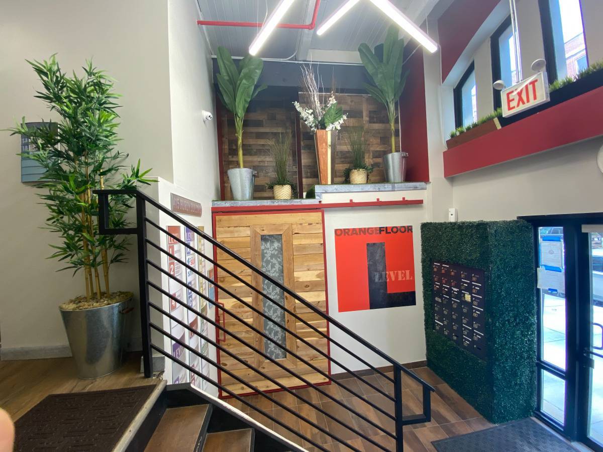 415 W Huron Street 3B