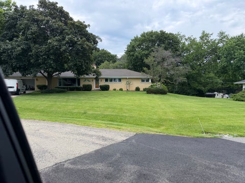 Photo of 408 Hill Court, Prospect Heights, IL 60070 (MLS # 12701404)