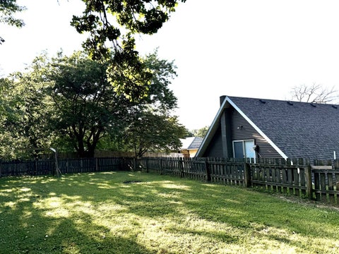 Tiny photo for 700 W Webster Street, Clinton, IL 61727 (MLS # 12754511)