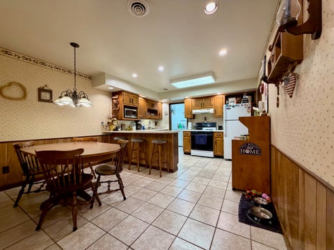 Tiny photo for 700 W Webster Street, Clinton, IL 61727 (MLS # 12754511)