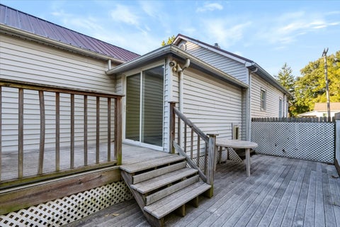 Tiny photo for 812 W Olive Street, Bloomington, IL 61701 (MLS # 12790358)