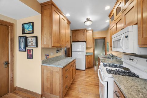 Tiny photo for 1168 S Scoville Avenue, Oak Park, IL 60304 (MLS # 12598636)