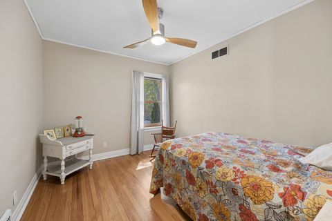 Tiny photo for 1168 S Scoville Avenue, Oak Park, IL 60304 (MLS # 12598636)