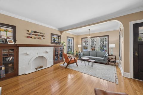 Tiny photo for 1168 S Scoville Avenue, Oak Park, IL 60304 (MLS # 12598636)