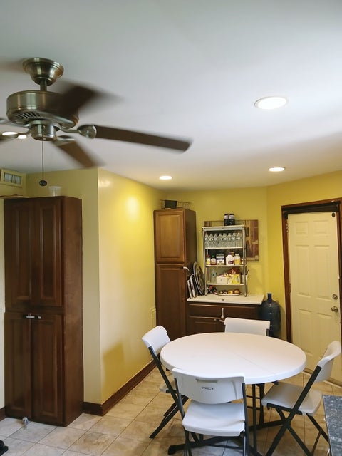 Tiny photo for 6810 W 95th Place, Oak Lawn, IL 60453 (MLS # 12707877)