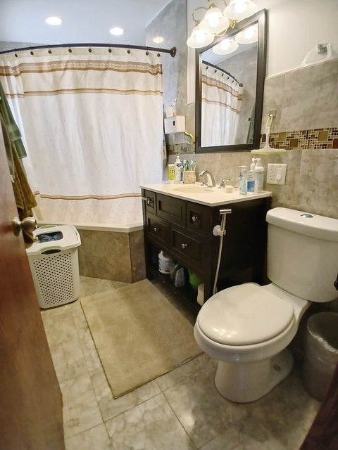 Tiny photo for 6810 W 95th Place, Oak Lawn, IL 60453 (MLS # 12707877)