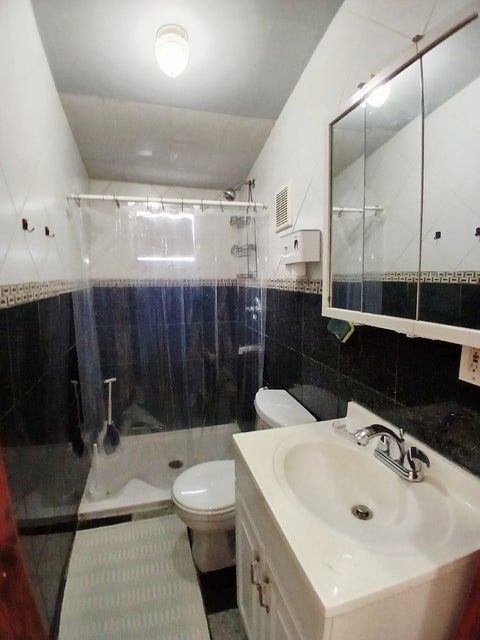 Tiny photo for 6810 W 95th Place, Oak Lawn, IL 60453 (MLS # 12707877)