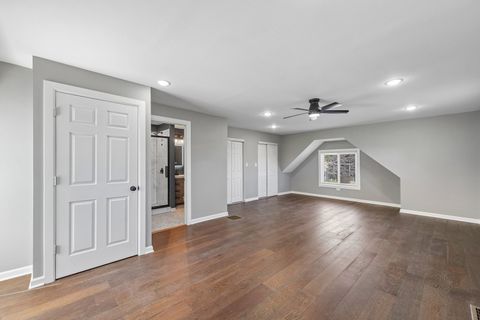 Tiny photo for 9139 S Oglesby Avenue, Chicago, IL 60617 (MLS # 12662513)