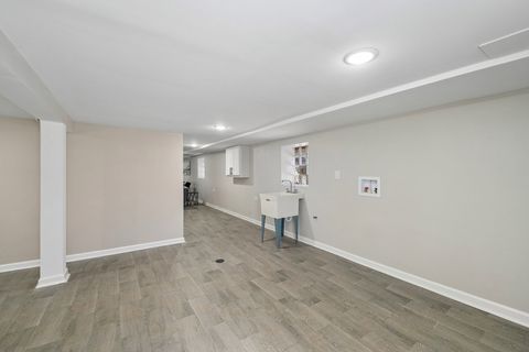 Tiny photo for 9139 S Oglesby Avenue, Chicago, IL 60617 (MLS # 12662513)