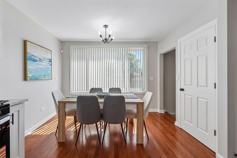 Tiny photo for 9139 S Oglesby Avenue, Chicago, IL 60617 (MLS # 12662513)