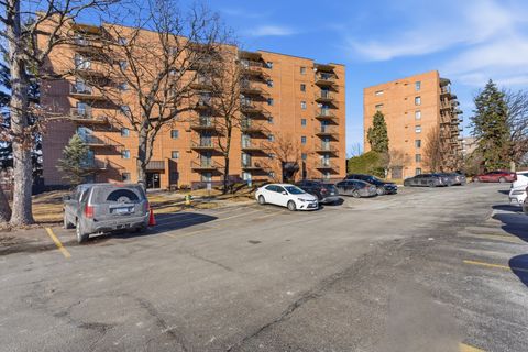 Tiny photo for 6010 Lake Bluff Drive #402, Tinley Park, IL 60477 (MLS # 12566861)