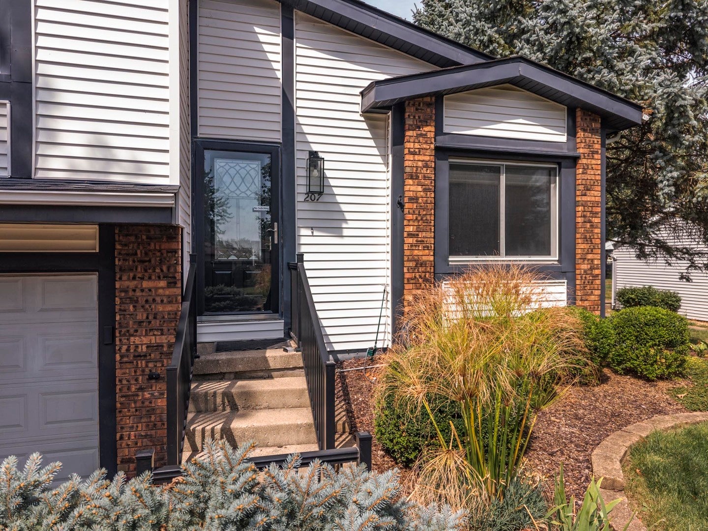 207 Greenleaf Drive