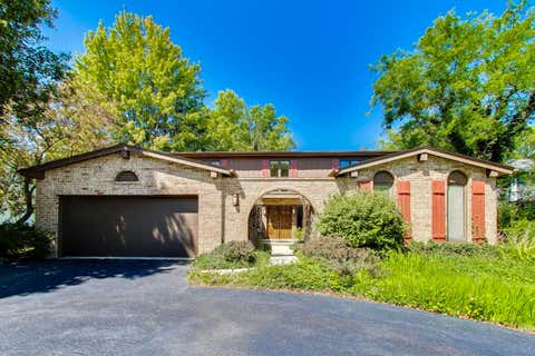 Photo of 1860 Eastwood Avenue, Highland Park, IL 60035 (MLS # 12660247)