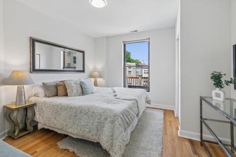 Tiny photo for 3222 W SUNNYSIDE Avenue #2E, Chicago, IL 60625 (MLS # 12743662)