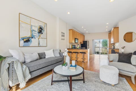 Tiny photo for 3222 W SUNNYSIDE Avenue #2E, Chicago, IL 60625 (MLS # 12743662)
