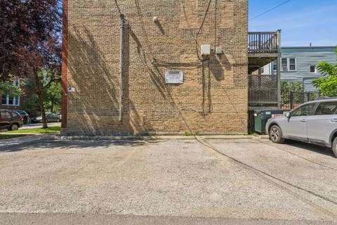 Tiny photo for 3222 W SUNNYSIDE Avenue #2E, Chicago, IL 60625 (MLS # 12743662)