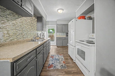 Tiny photo for 207 W Elm Street, Fairbury, IL 61739 (MLS # 12709413)