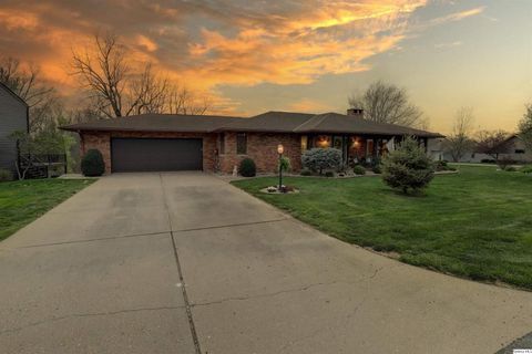 Tiny photo for 336 Spring Lake Drive, Quincy, IL 62305 (MLS # 12615997)