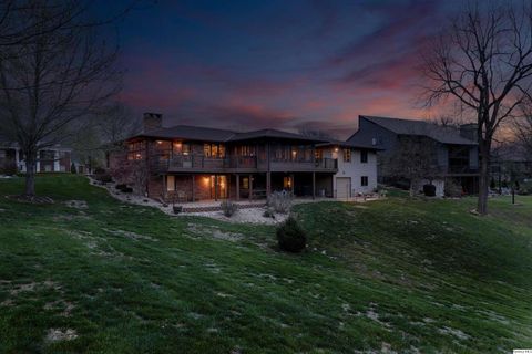 Tiny photo for 336 Spring Lake Drive, Quincy, IL 62305 (MLS # 12615997)