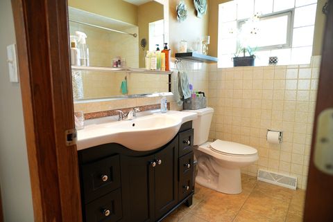 Tiny photo for 1428 1/2 N ASHBEL Avenue, Berkeley, IL 60163 (MLS # 12408507)