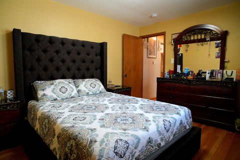 Tiny photo for 1428 1/2 N ASHBEL Avenue, Berkeley, IL 60163 (MLS # 12408507)