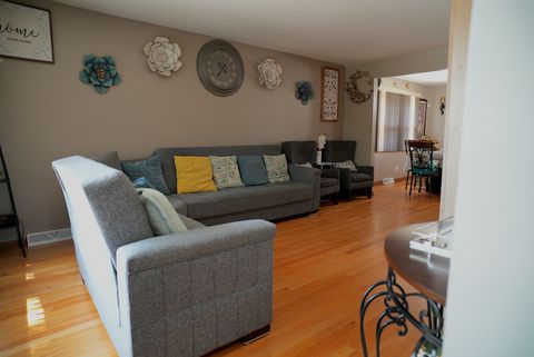 Tiny photo for 1428 1/2 N ASHBEL Avenue, Berkeley, IL 60163 (MLS # 12408507)