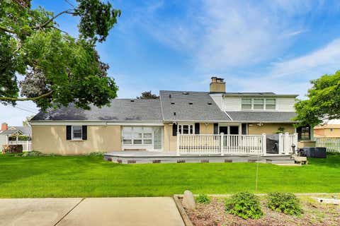 Tiny photo for 1646 N 18th Avenue, Melrose Park, IL 60160 (MLS # 12655363)