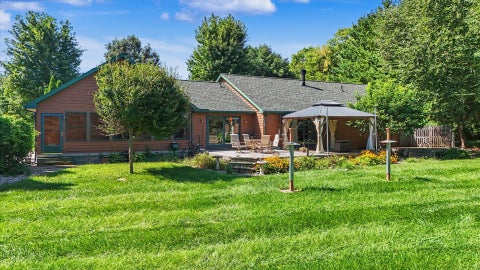 Tiny photo for 372 County Road 2700 N Road, Mahomet, IL 61853 (MLS # 12685525)