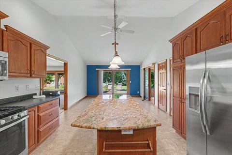 Tiny photo for 372 County Road 2700 N Road, Mahomet, IL 61853 (MLS # 12685525)
