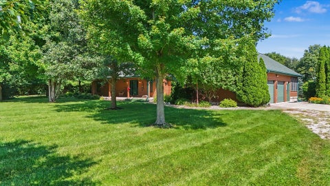 Tiny photo for 372 County Road 2700 N Road, Mahomet, IL 61853 (MLS # 12685525)