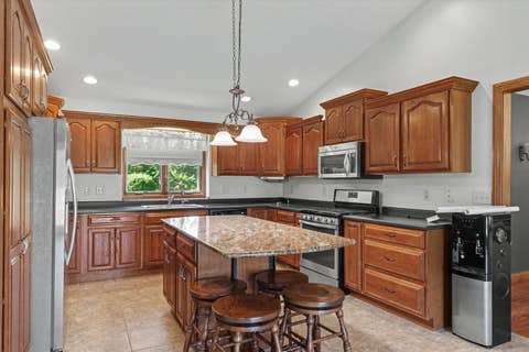 Tiny photo for 372 County Road 2700 N Road, Mahomet, IL 61853 (MLS # 12685525)