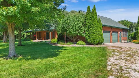 Tiny photo for 372 County Road 2700 N Road, Mahomet, IL 61853 (MLS # 12685525)
