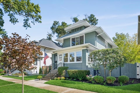 Photo of 824 Lathrop Avenue, Forest Park, IL 60130 (MLS # 12768750)