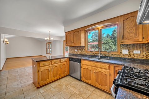 Tiny photo for 8885 Dryden Street, Woodridge, IL 60517 (MLS # 12687944)