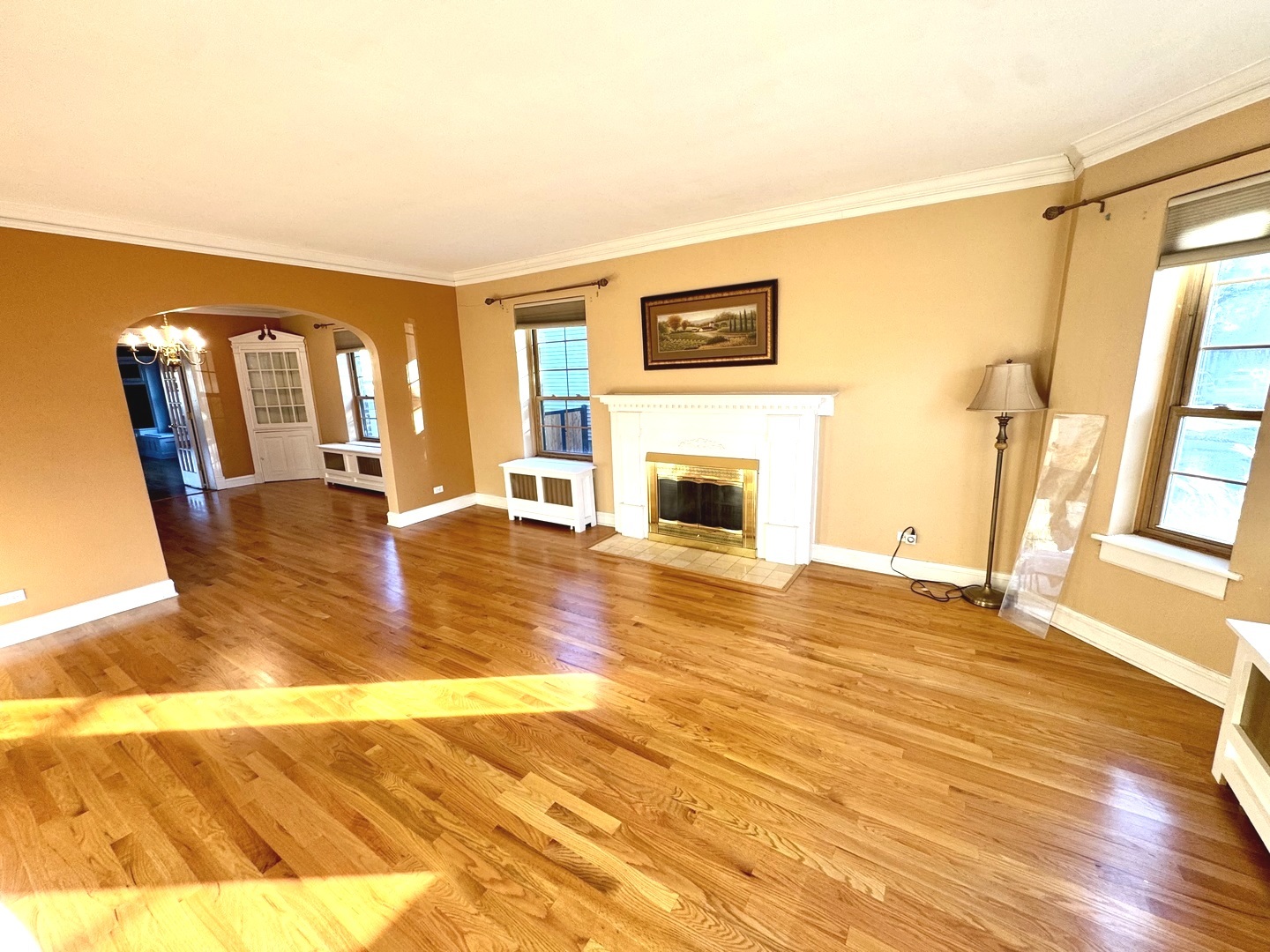 11143 S Artesian Avenue