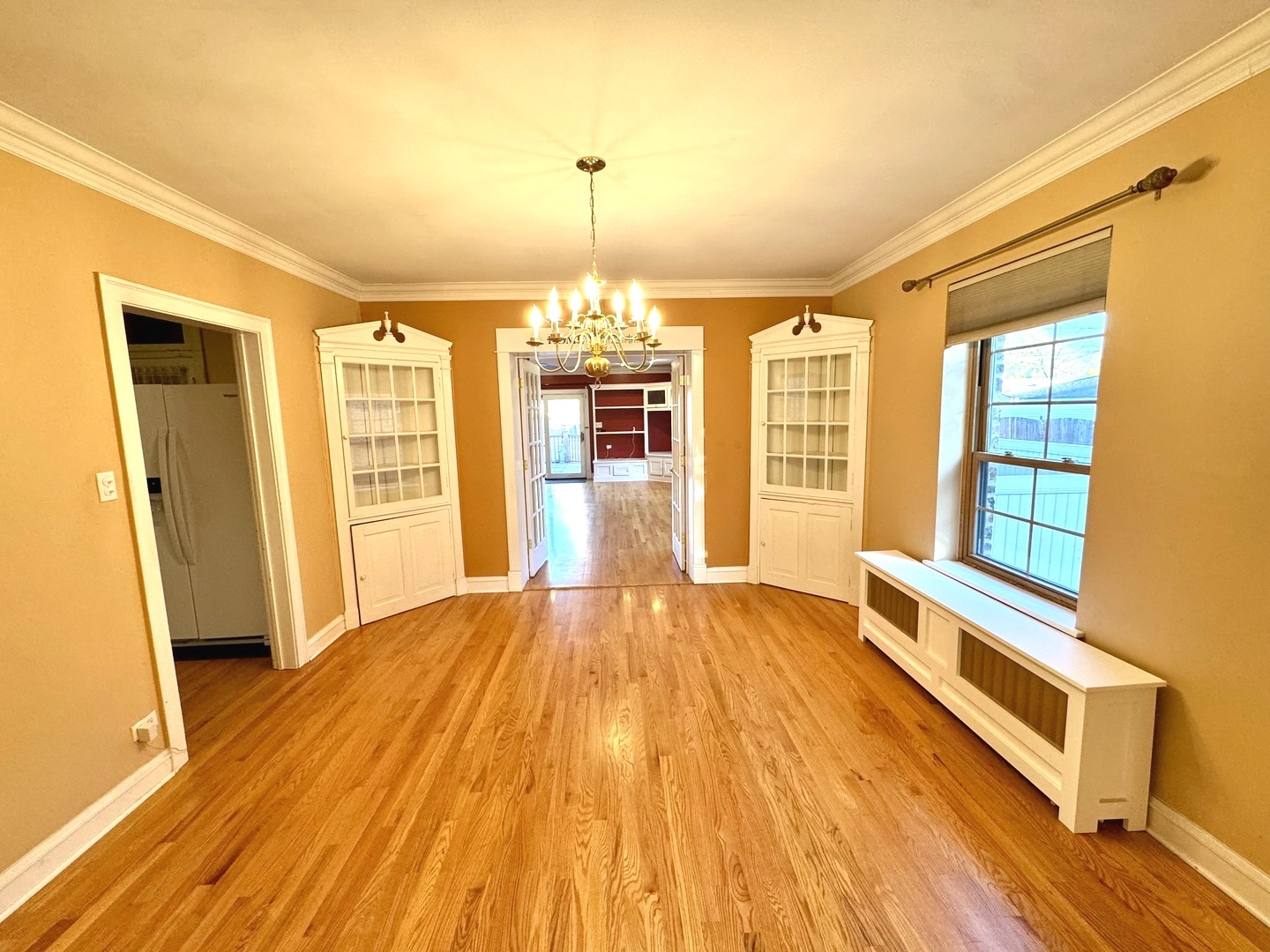 11143 S Artesian Avenue