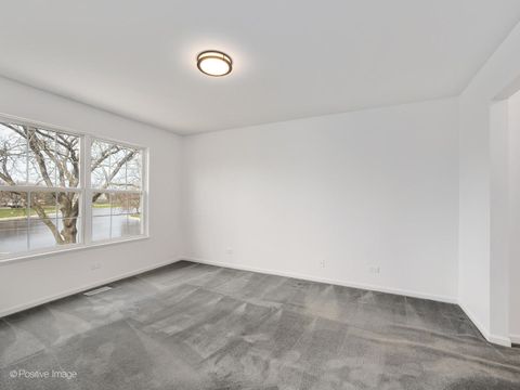 Tiny photo for 700 Bent Ridge Lane, Elgin, IL 60120 (MLS # 12610111)