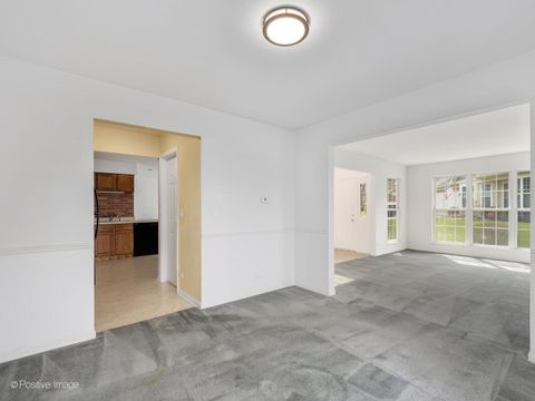 Tiny photo for 700 Bent Ridge Lane, Elgin, IL 60120 (MLS # 12610111)