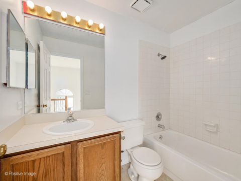 Tiny photo for 700 Bent Ridge Lane, Elgin, IL 60120 (MLS # 12610111)